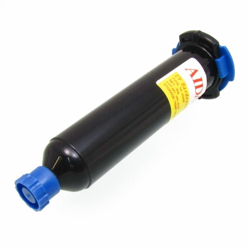 Клей LOCA Aida TP-2500F (30 гр) у чорному шприці, для склеювання комплектів дисплей+тачскрин під ультрафіолетом Клей LOCA Aida TP-2500F (30 гр) у чорному шприці, для склеювання комплектів дисплей+тачскрин під ультрафіолетом